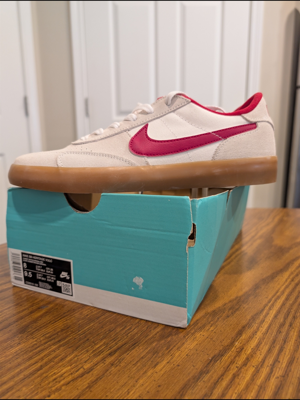 Nike SB Size 8 Men Or 9.5 Women